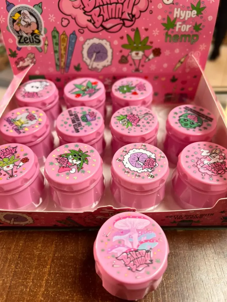 1995 PICADOR BAKED BUNNY PINK 4 PTES (mini)